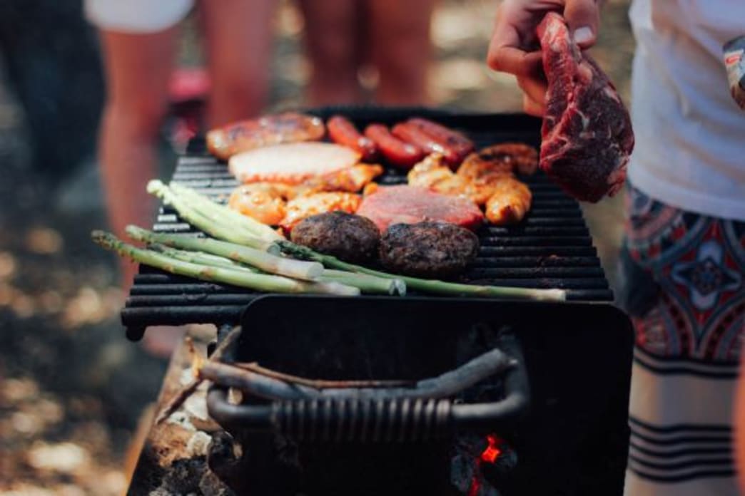 How to Eat Healthy at a Barbecue